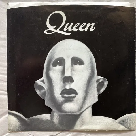 Queen — We Are The Champions / We Will Rock You