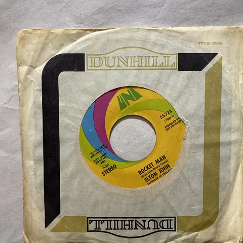 Elton John — Rocket Man / Suzie (Dramas)