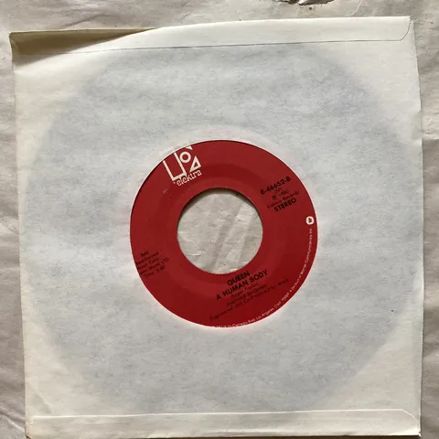 Queen — Play The Game / A Human Body